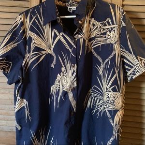 Sig Zane women’s top